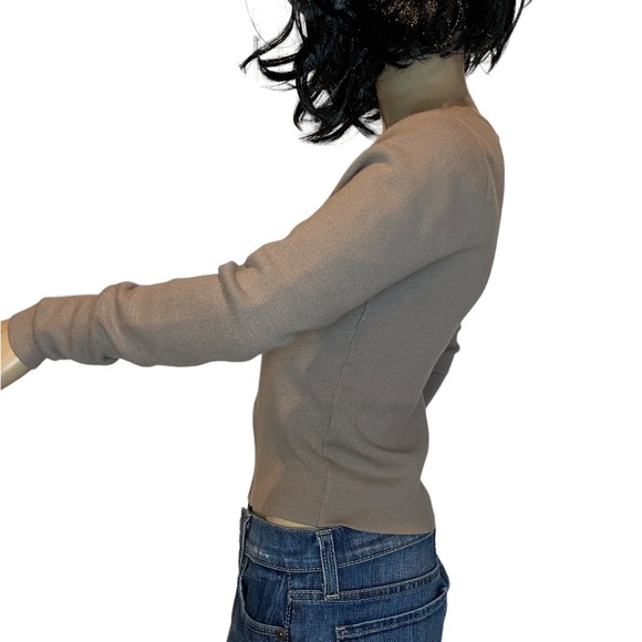 Abercrombie & Fitch Zip-Up Notch-Neck Slimming Top Sweater Shirt Size Medium EUC - Picture 4 of 8